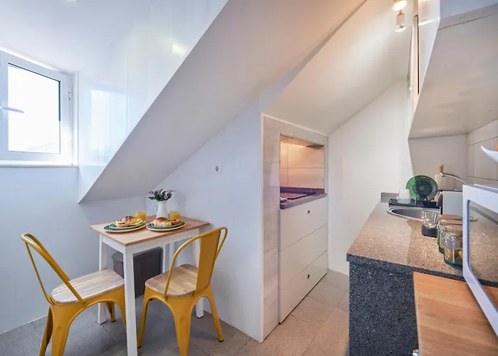 Apartament Bairro Alto Nightlife Hub, By Timecooler Lizbona
